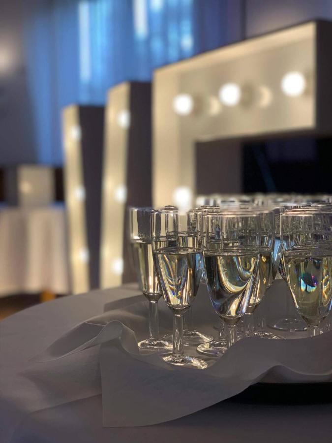 Restauracja Noclegi Ruczaj 新塔尔格 外观 照片