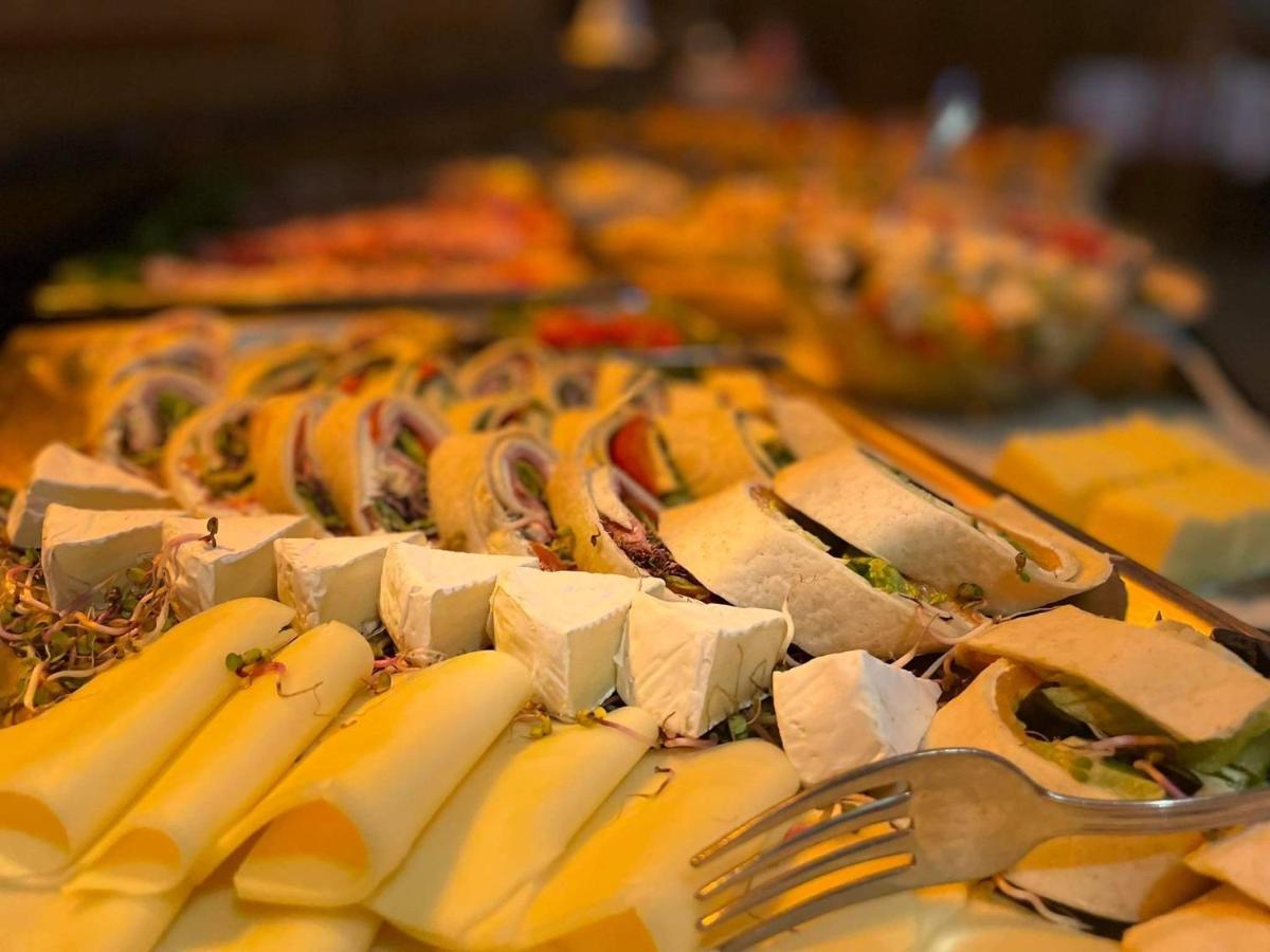 Restauracja Noclegi Ruczaj 新塔尔格 外观 照片